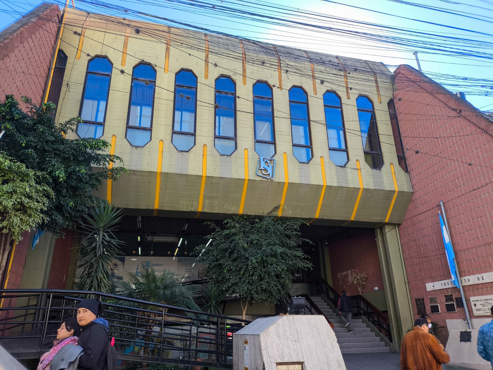 Edificio del Instituto de Seguros de Jujuy en San Salvador de Jujuy